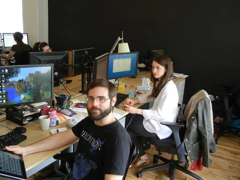 Emulation Nation: The Obsessive Developer Subculture Keeping Internet Explorer Artificially Alive