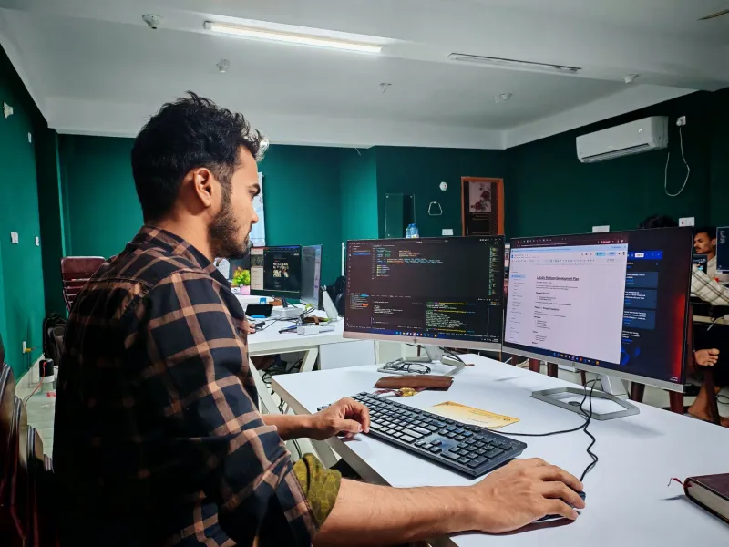 Meet Your New IE: How Microsoft Copilot Is Already Giving Developers Flashbacks
